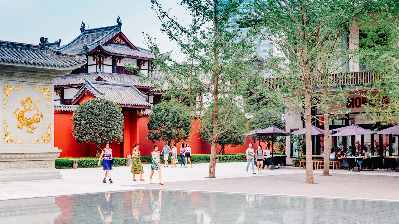 An example of the many diverse public spaces designed in Chengdu’s Taikoo district from vibrant ones to quieter spaces for people to relax in